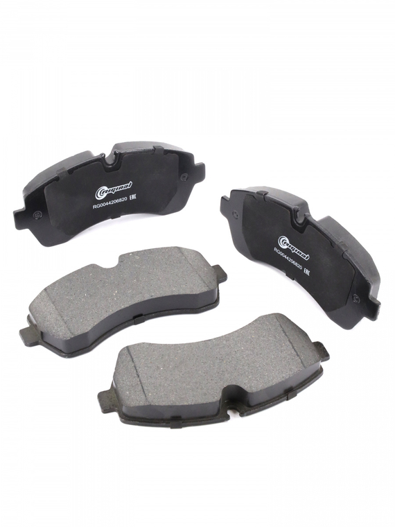 Комплект колодок переднего дискового тормоза