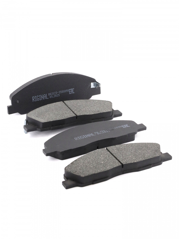 Комплект колодок переднего дискового тормоза