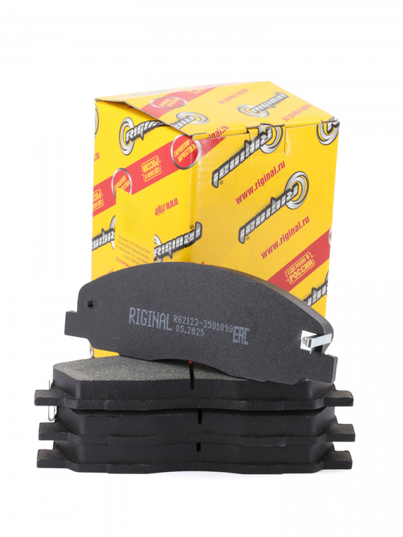 Комплект колодок переднего дискового тормоза