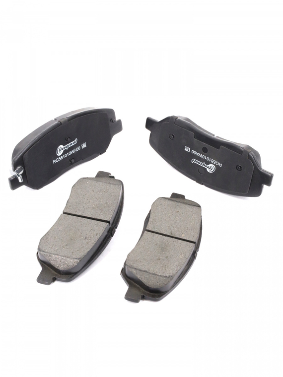 Комплект колодок переднего дискового тормоза