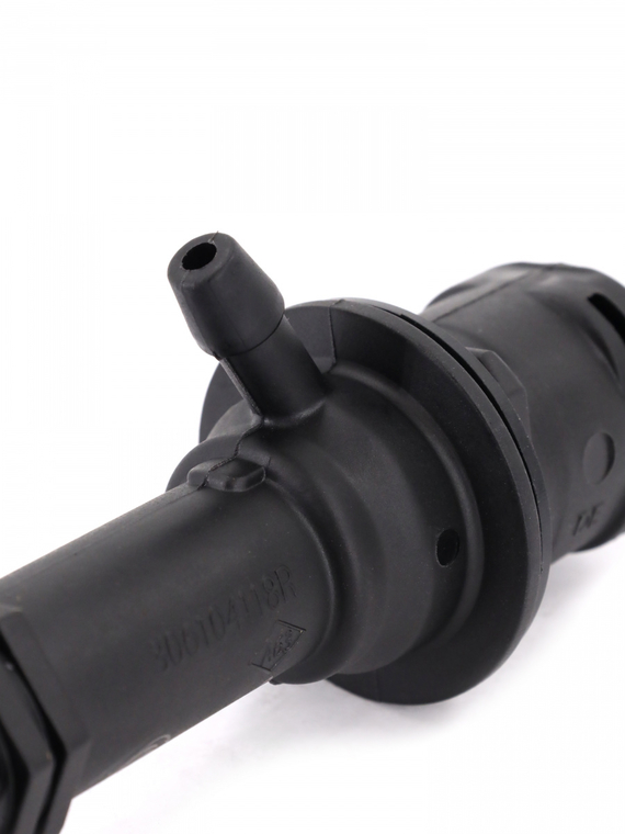 Цилиндр выключения сцепления главный