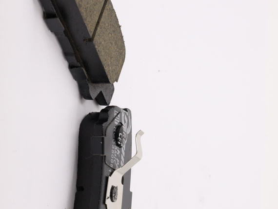 Комплект керамических тормозных колодок 4605A336