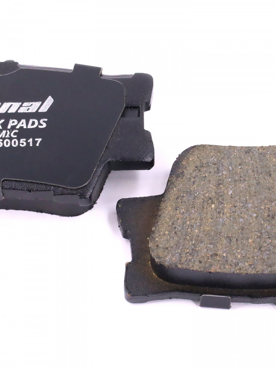 Комплект керамических тормозных колодок 0446606060