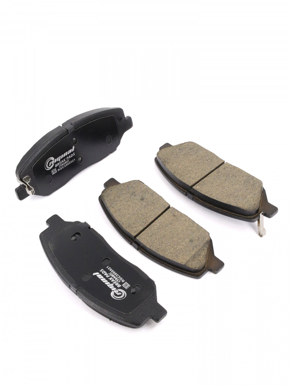 Комплект керамических тормозных колодок 581012BA10