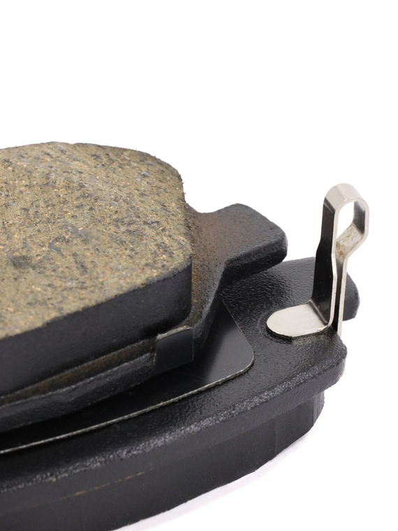 Комплект керамических тормозных колодок 581012BA10