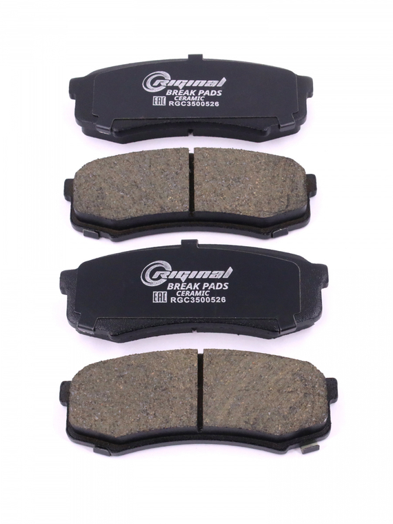 Комплект керамических тормозных колодок 04466-60010