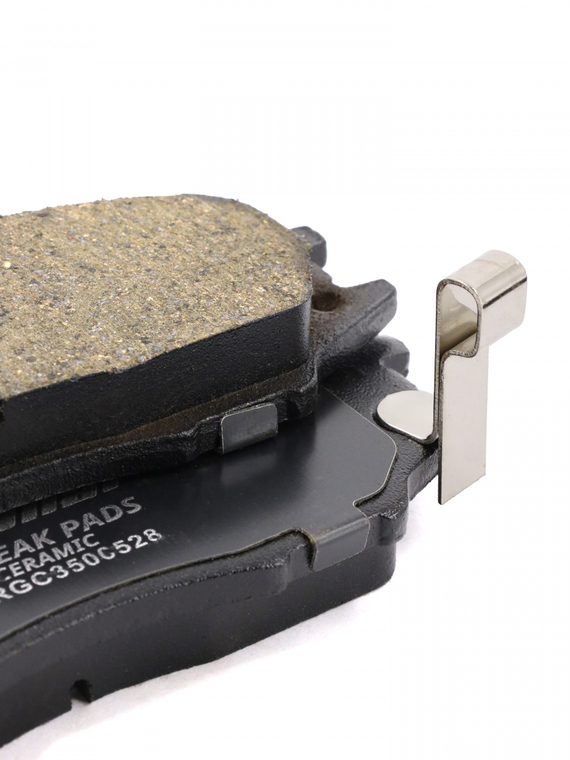 Комплект керамических тормозных колодок 41060-95F0A