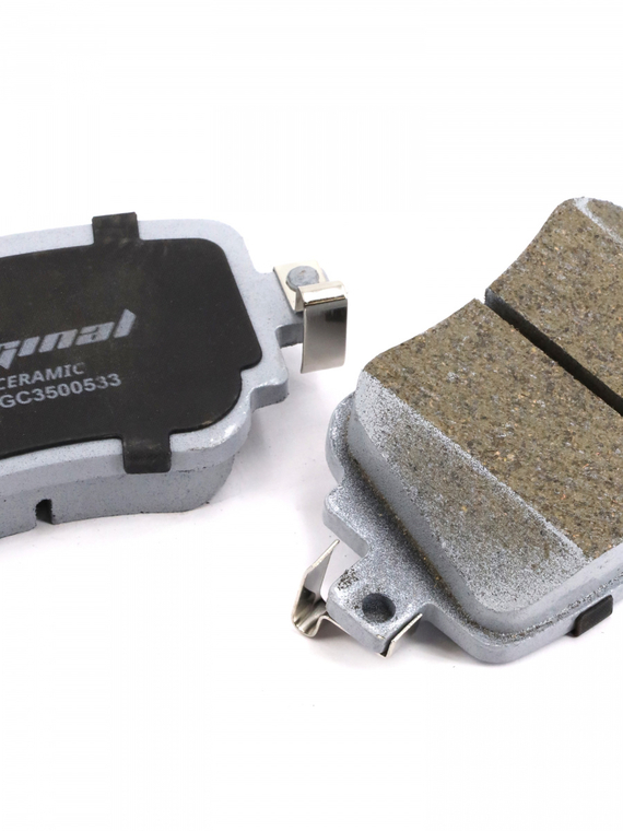 Комплект керамических тормозных колодок 2K5 698 451