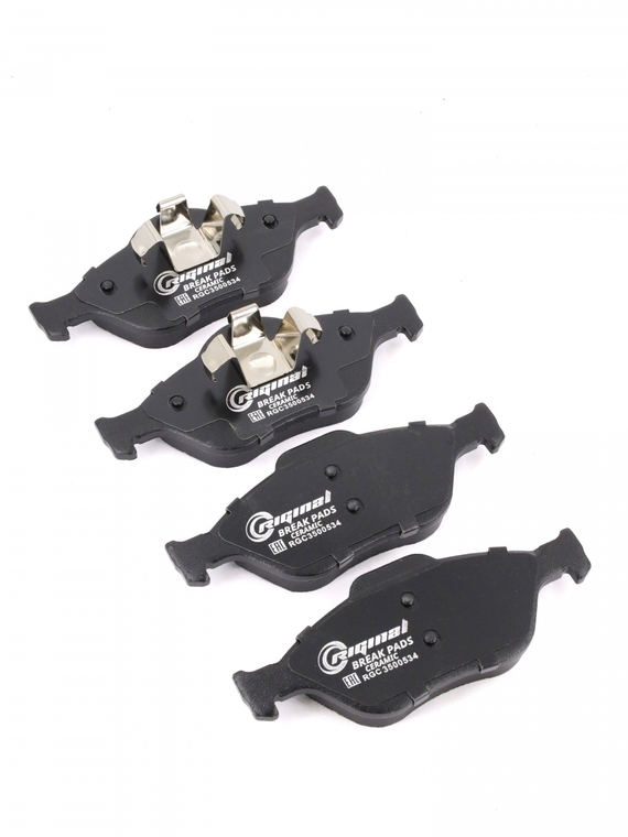 Комплект керамических тормозных колодок