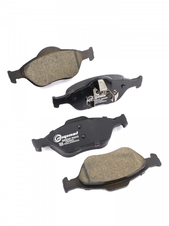 Комплект керамических тормозных колодок