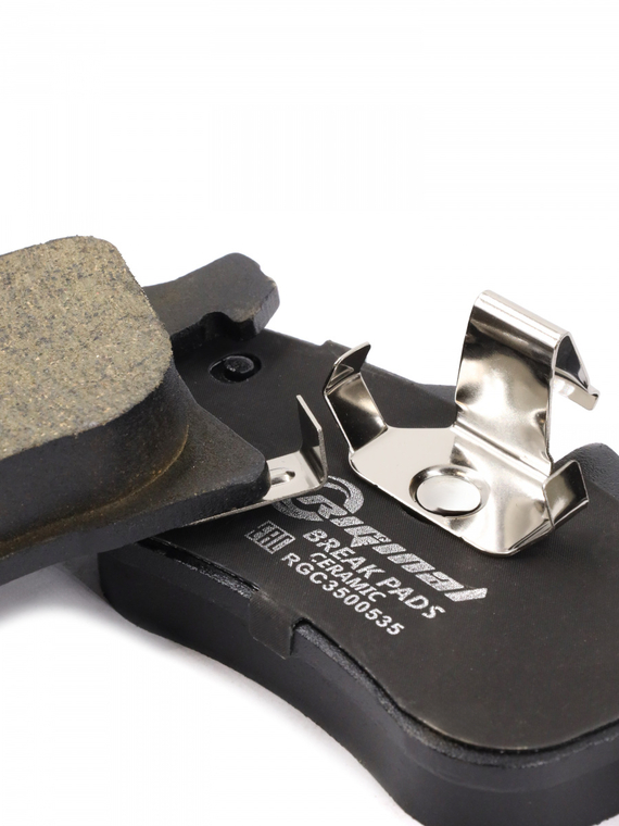 Комплект керамических тормозных колодок 93189698