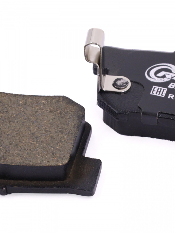 Комплект керамических тормозных колодок 43022-S2A-E50