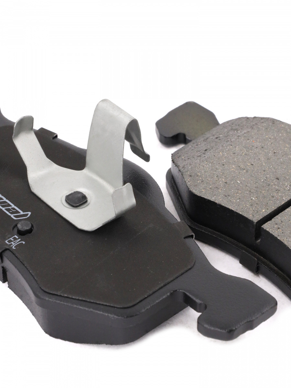 Комплект колодок переднего дискового тормоза (1U2Z2V001BA)