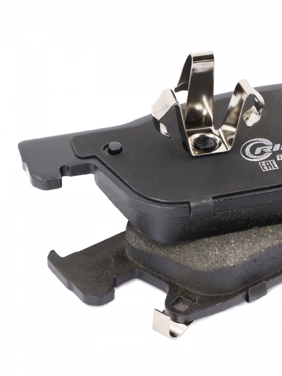 Колодки тормозные передние 8835001CAD0000