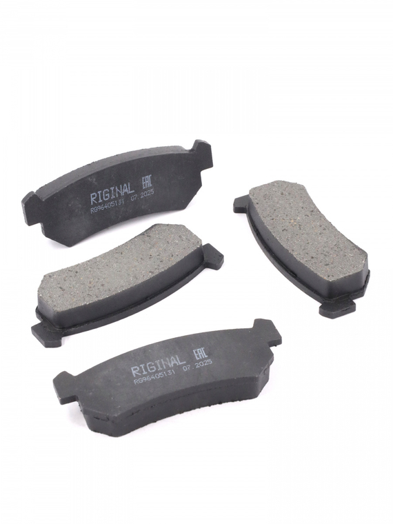 Комплект колодок заднего дискового тормоза ОЕМ № 96405131